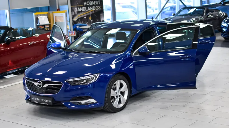 Opel Insignia Grand Sport 1.5 SIDI Ultimate Automatic Image 1