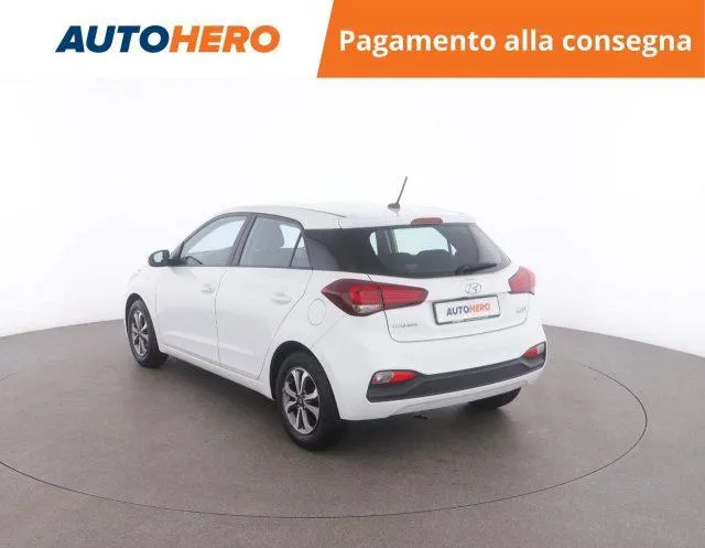 HYUNDAI i20 1.2 5p. Connectline Image 4