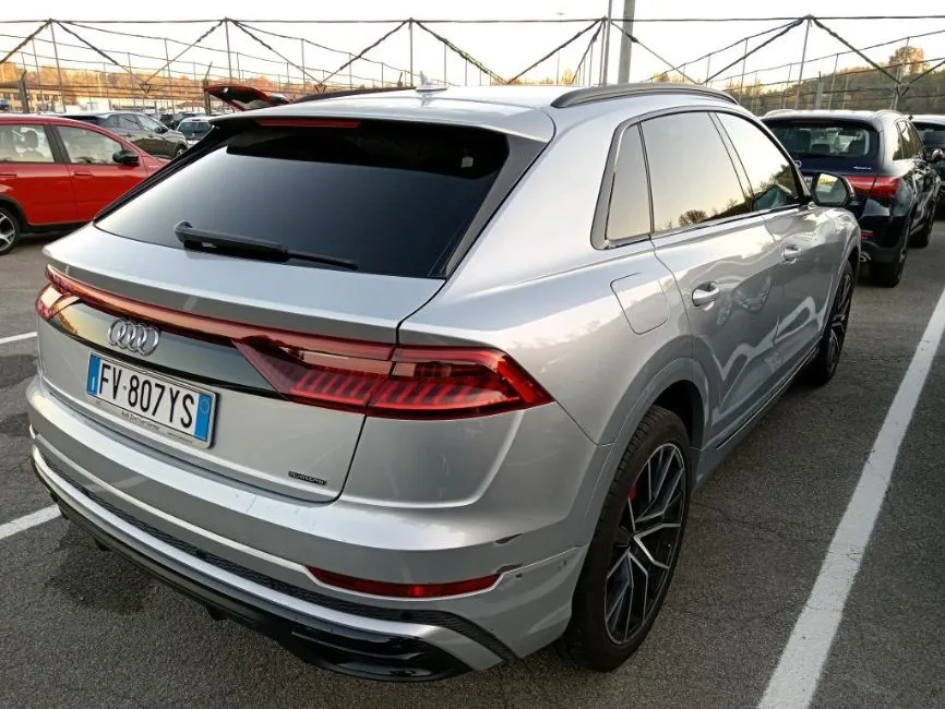 Audi Q8 Image 4